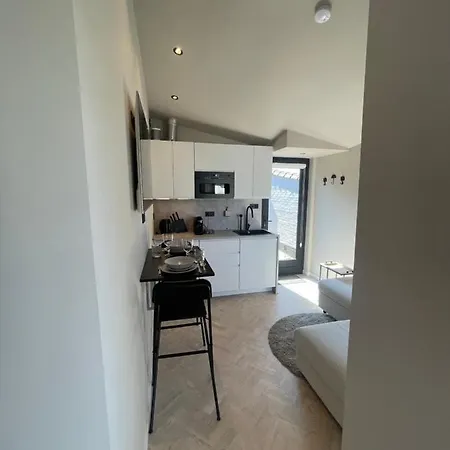 Amsterdam Vlakbij Zee * Зандфорт