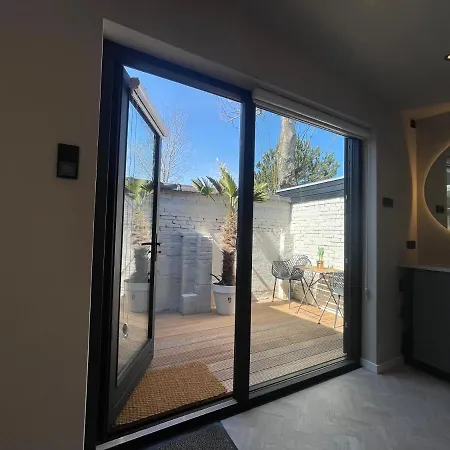 Amsterdam Vlakbij Zee * Зандфорт